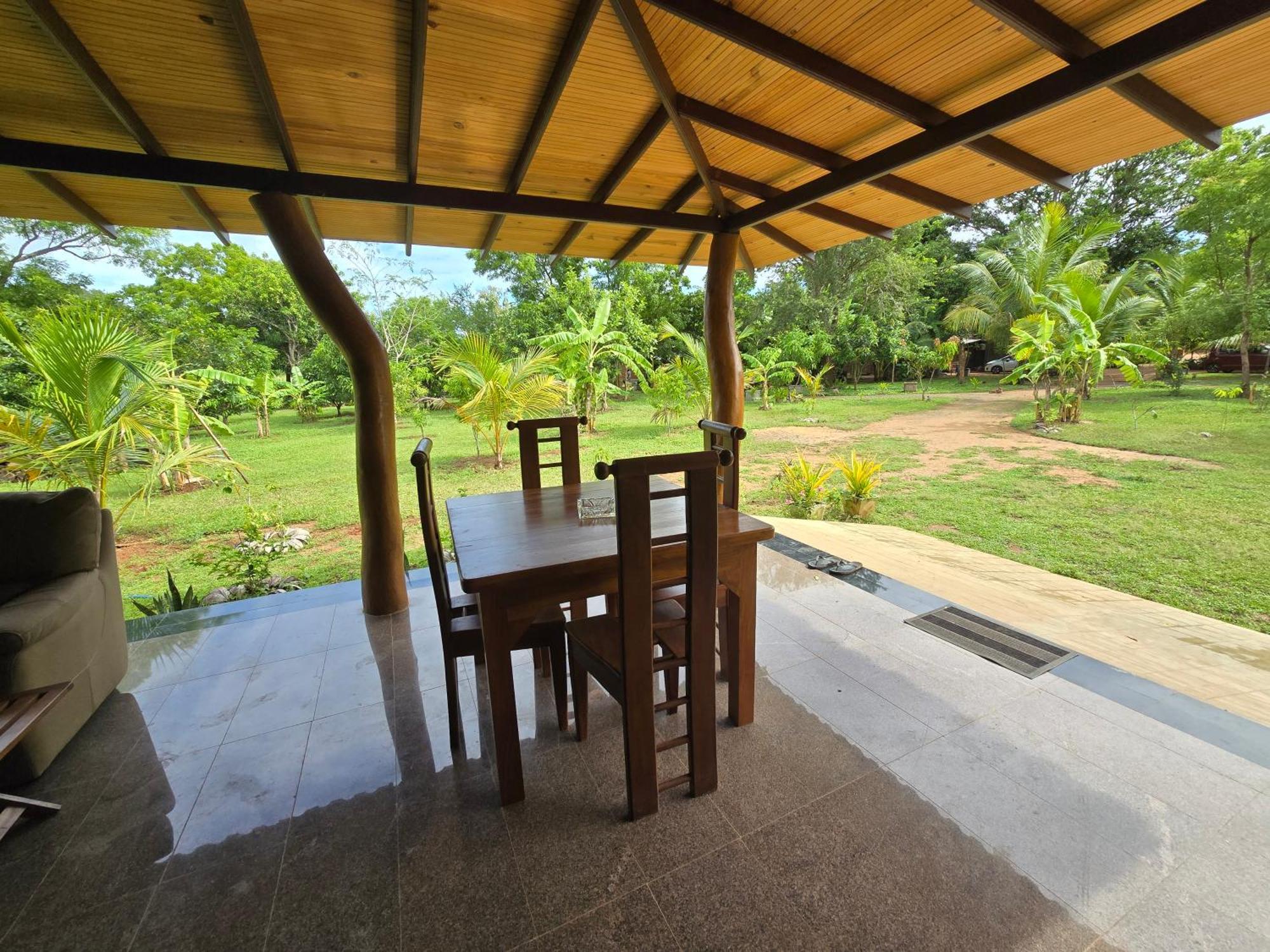 Ceylon Resort Wilpattu Dış mekan fotoğraf